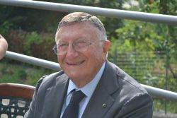Foto Giulio Tarro