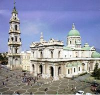 LAPILLI Foto santuario Pompei 200