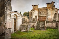 Tempio di Iside 2 250