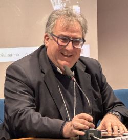 Foto Vescovo Carlo Villano 3 2026 250